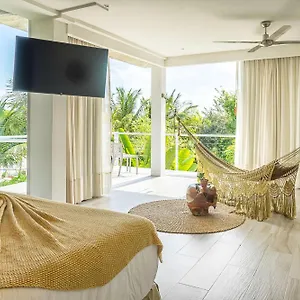 34 I I Private Pool , Puerto Aventuras Mexico